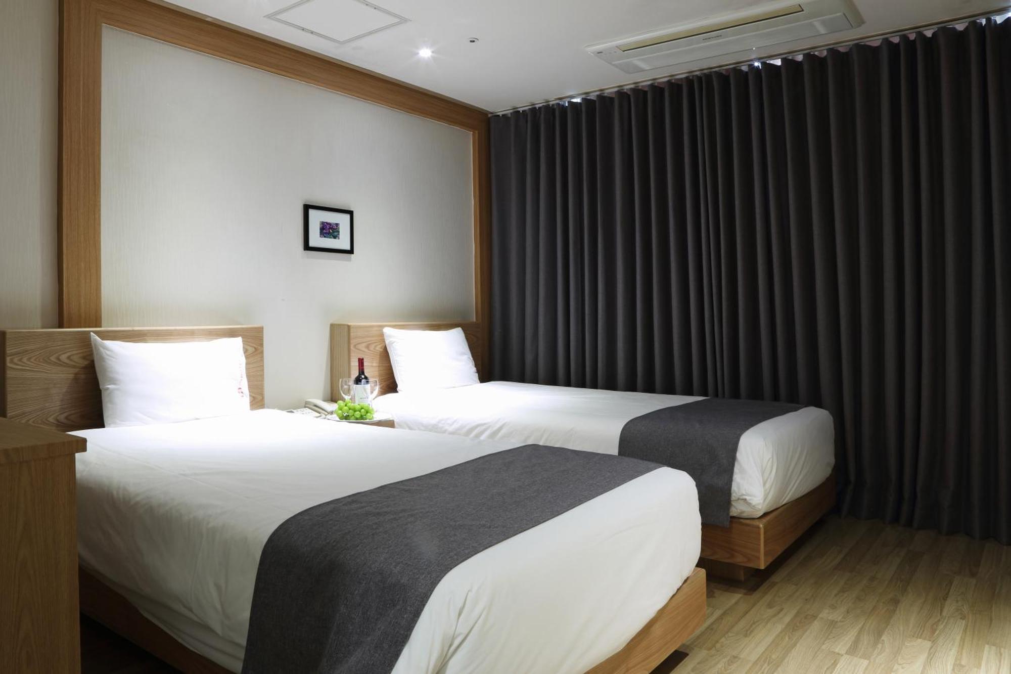 Incheon The Hotel Yeongjong Εξωτερικό φωτογραφία