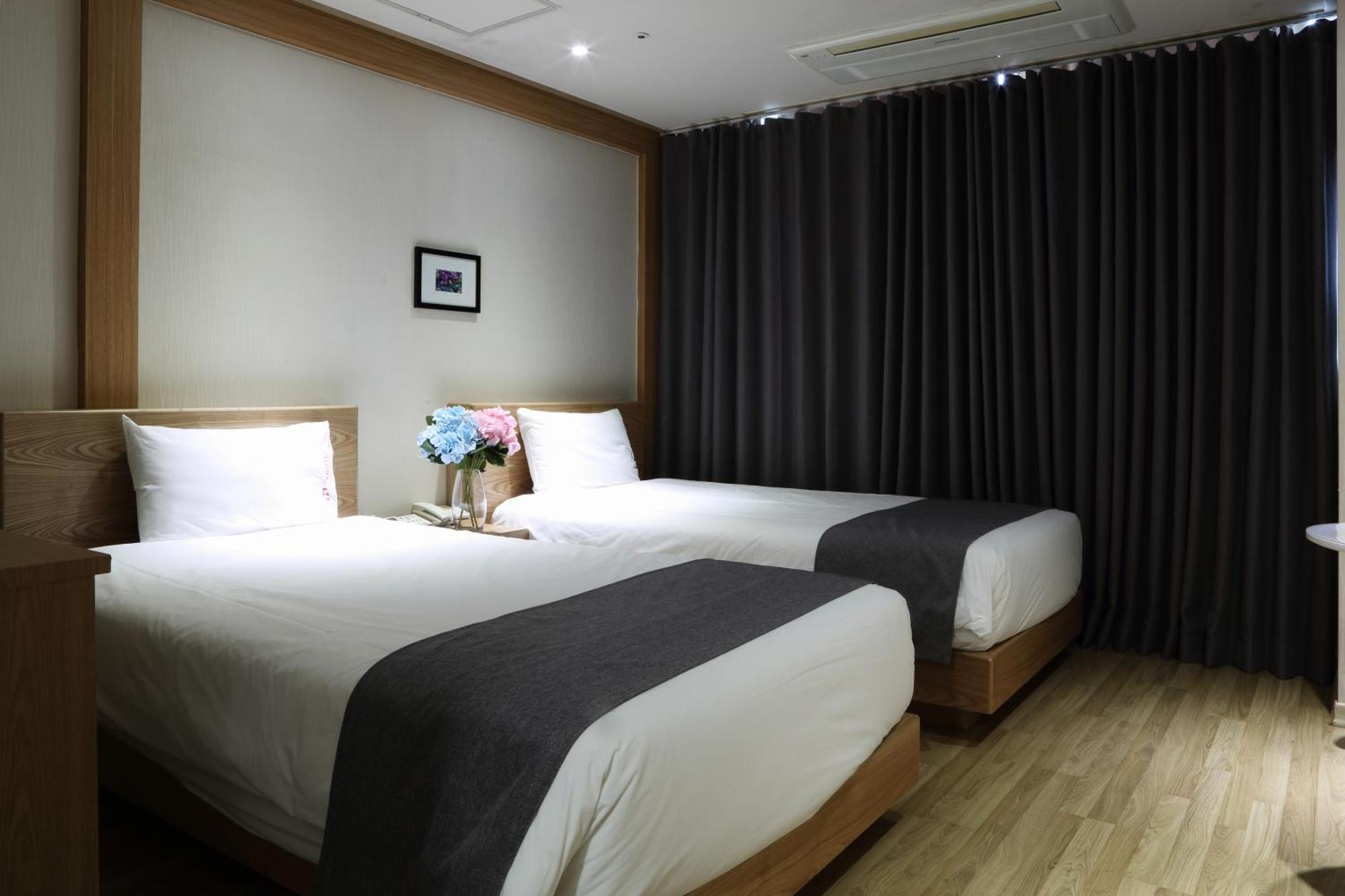 Incheon The Hotel Yeongjong Εξωτερικό φωτογραφία